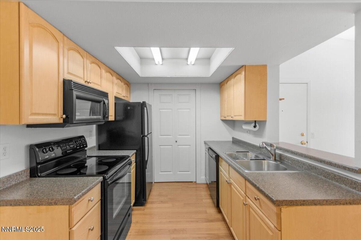 530 E Patriot Boulevard, 128
