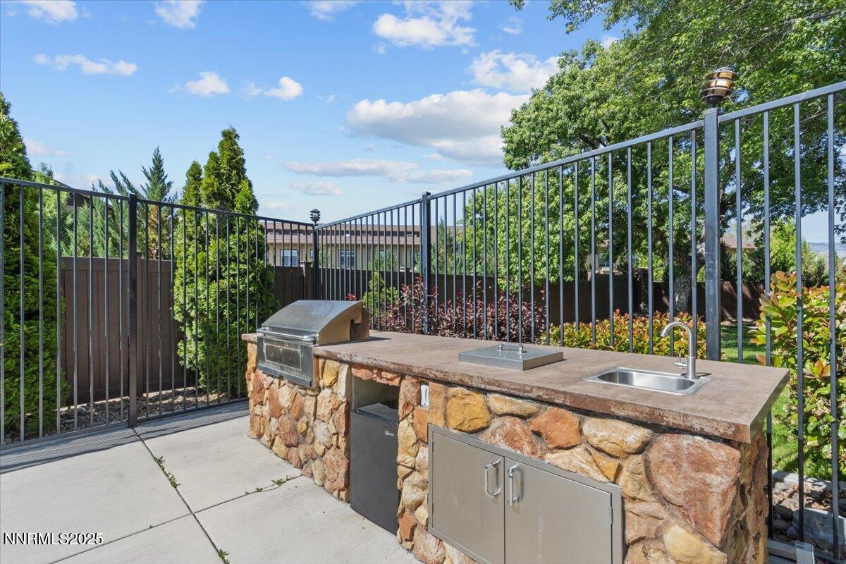 530 E Patriot Boulevard, 128