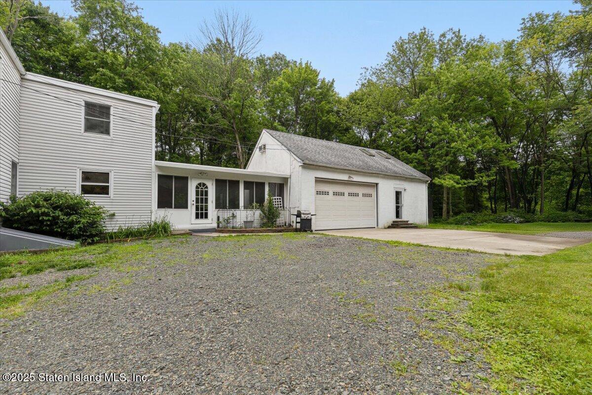 1566 Arthur Kill Road