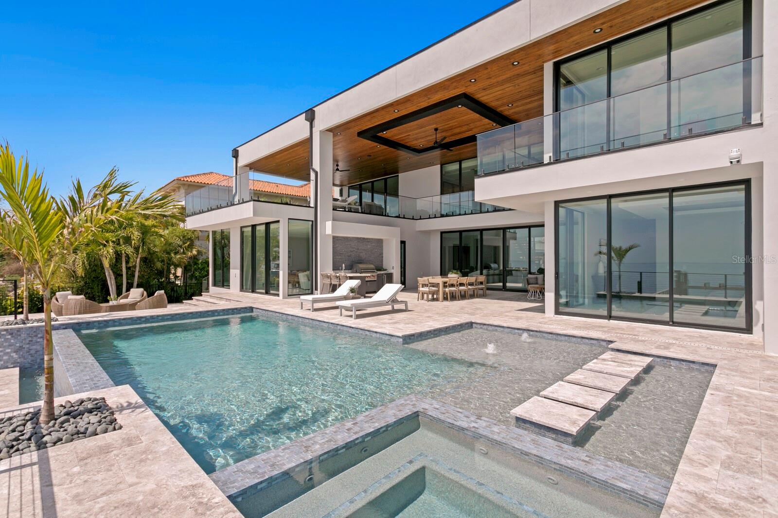 1721 BRIGHTWATERS BLVD NE