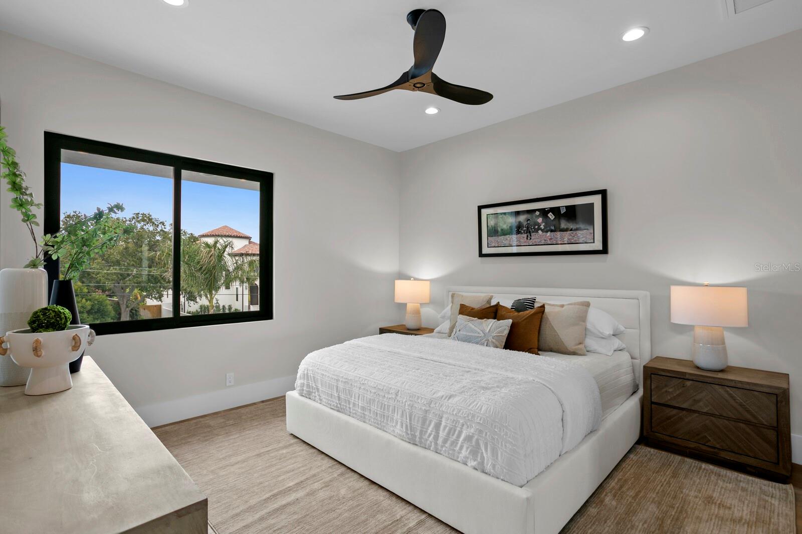 1721 BRIGHTWATERS BLVD NE