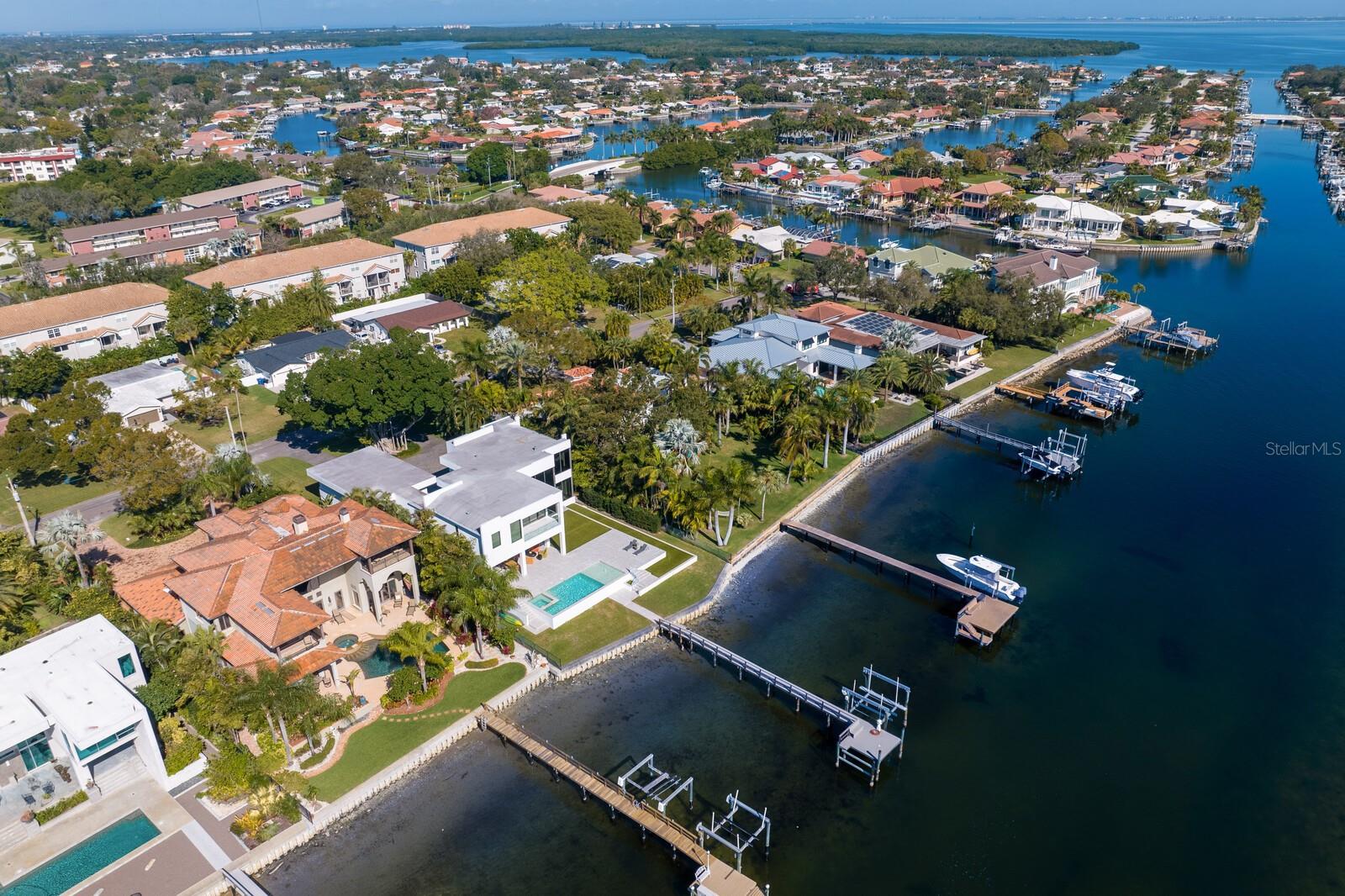 4611 BAYSHORE BLVD NE