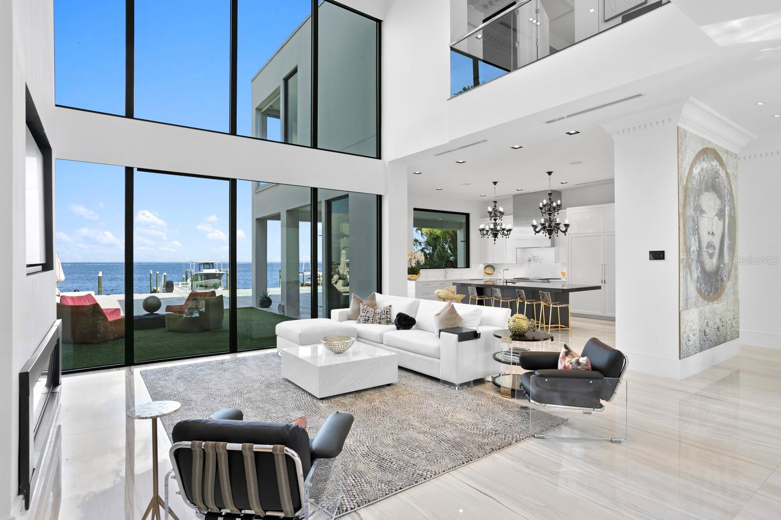 4611 BAYSHORE BLVD NE