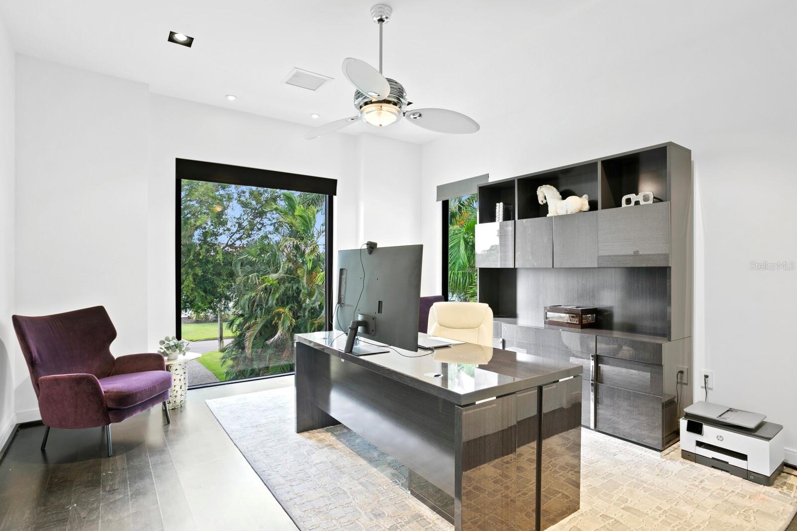 4611 BAYSHORE BLVD NE