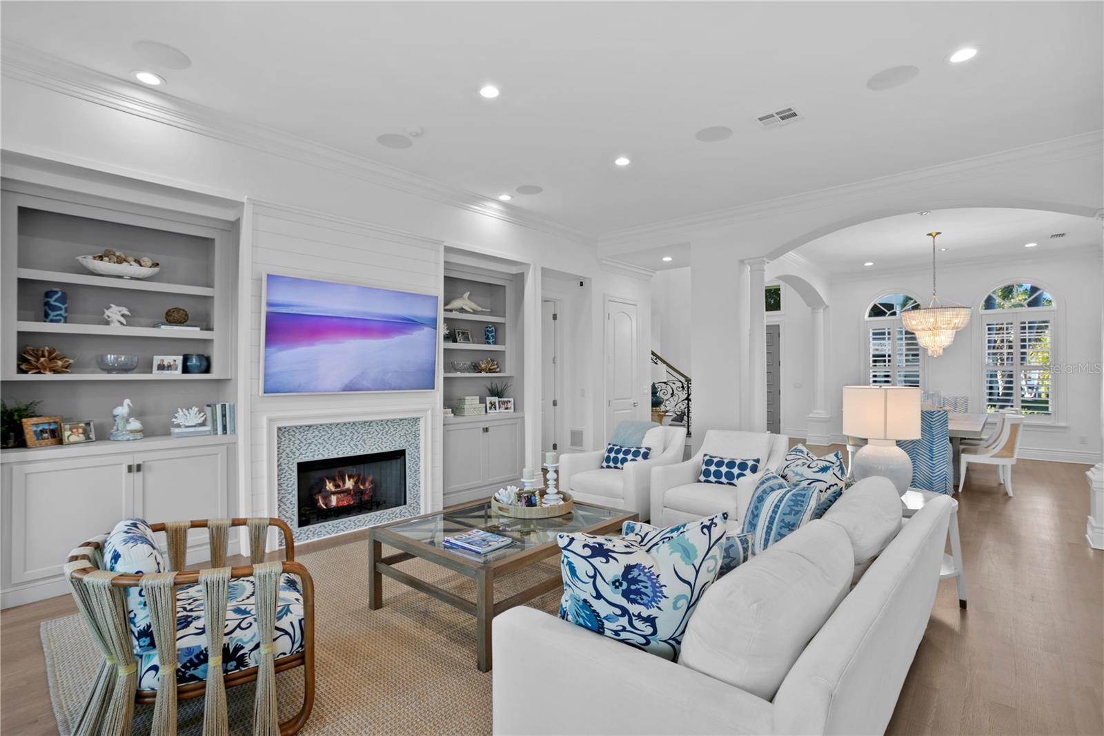 2030 CAROLINA AVE NE