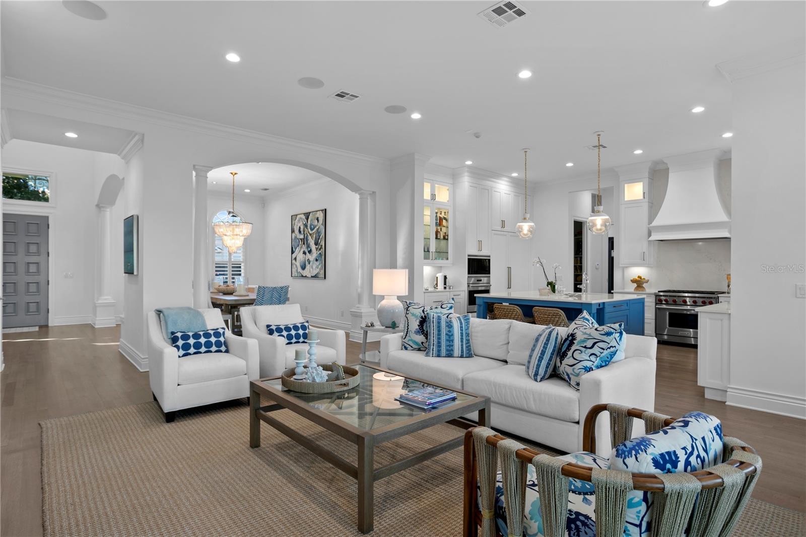 2030 CAROLINA AVE NE