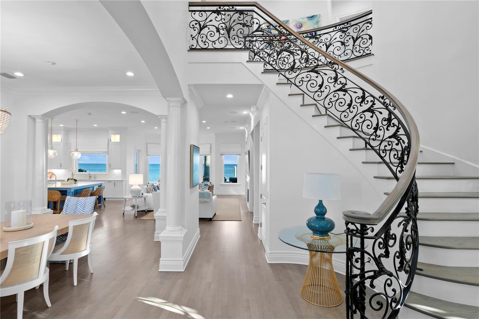 2030 CAROLINA AVE NE