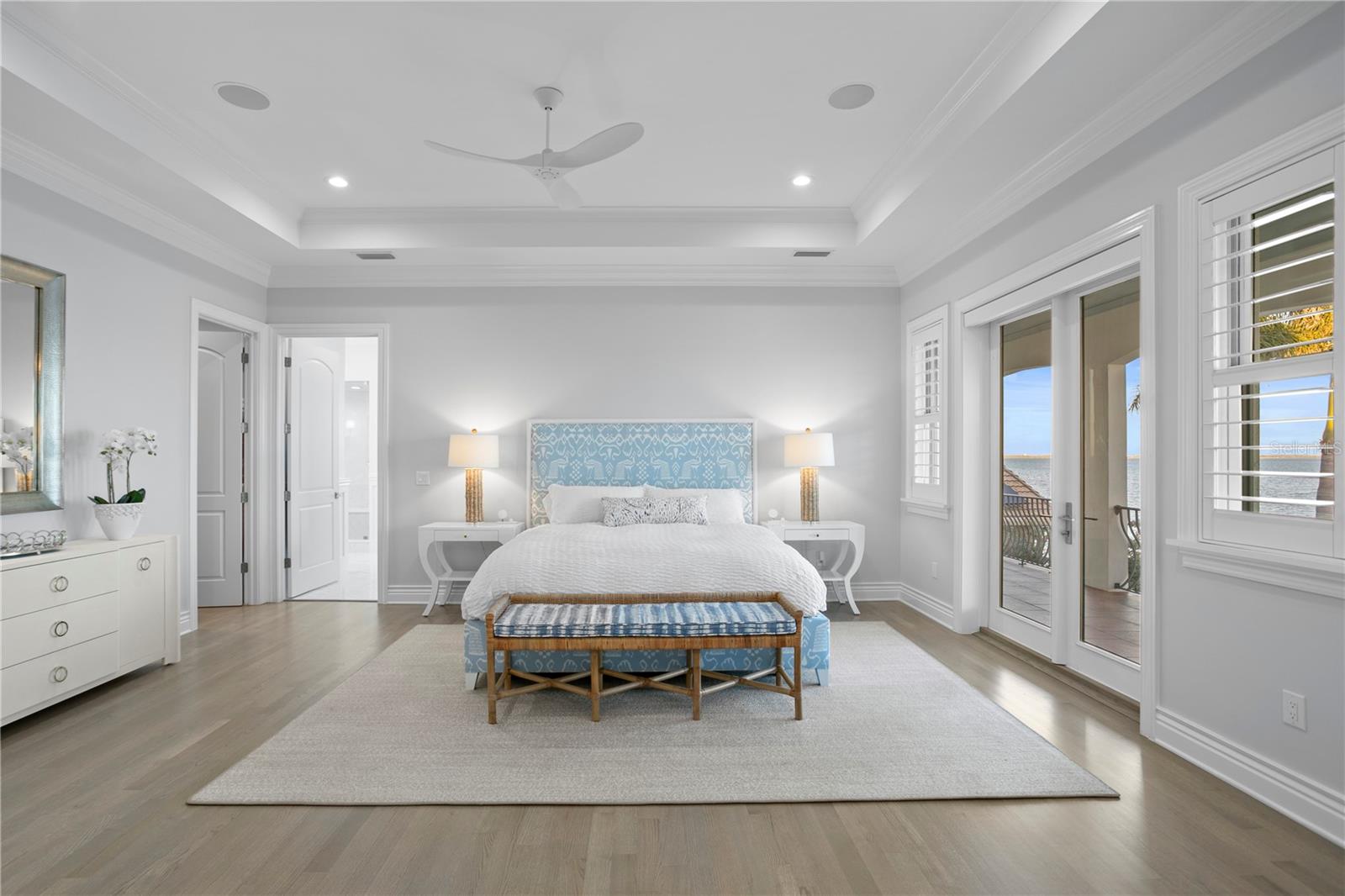 2030 CAROLINA AVE NE