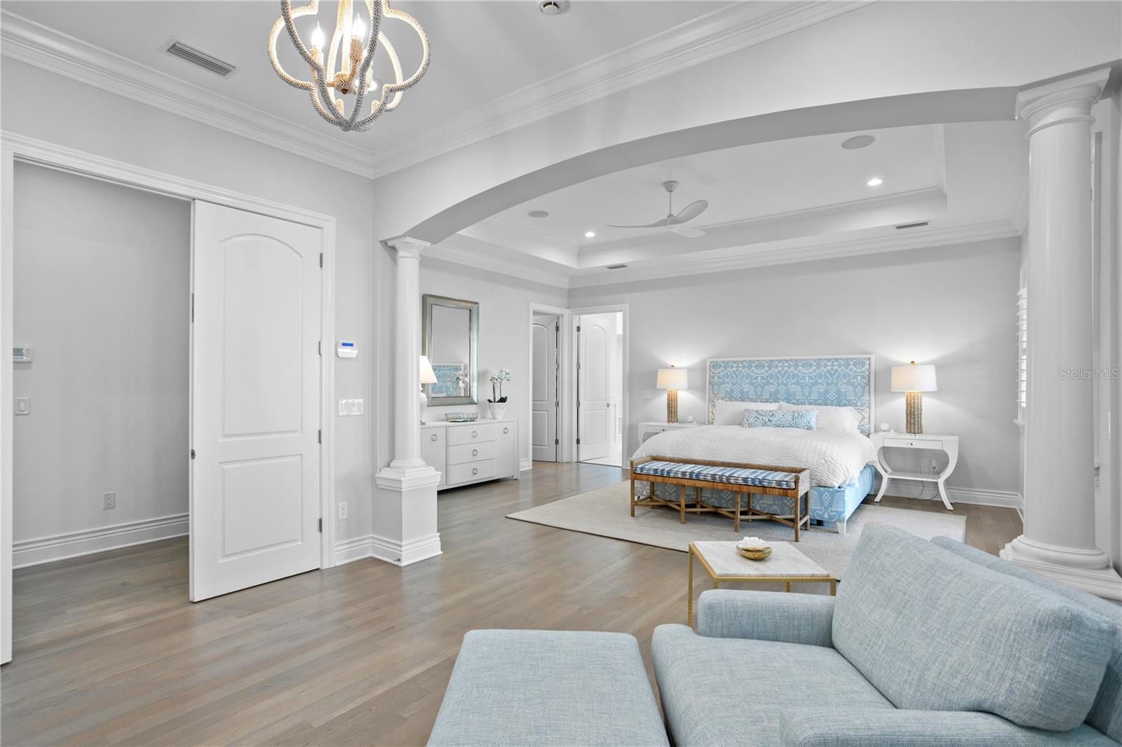 2030 CAROLINA AVE NE