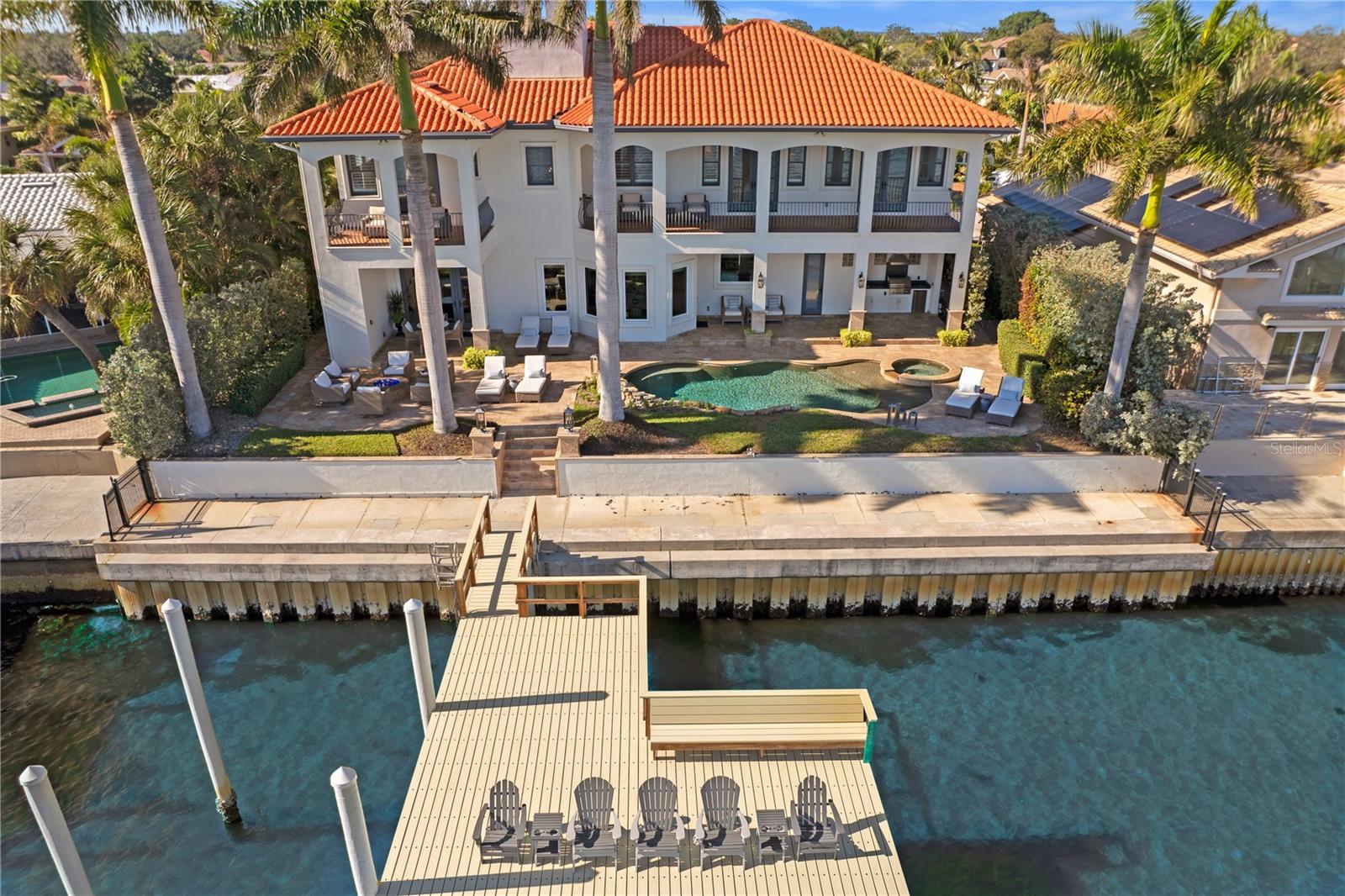 2030 CAROLINA AVE NE