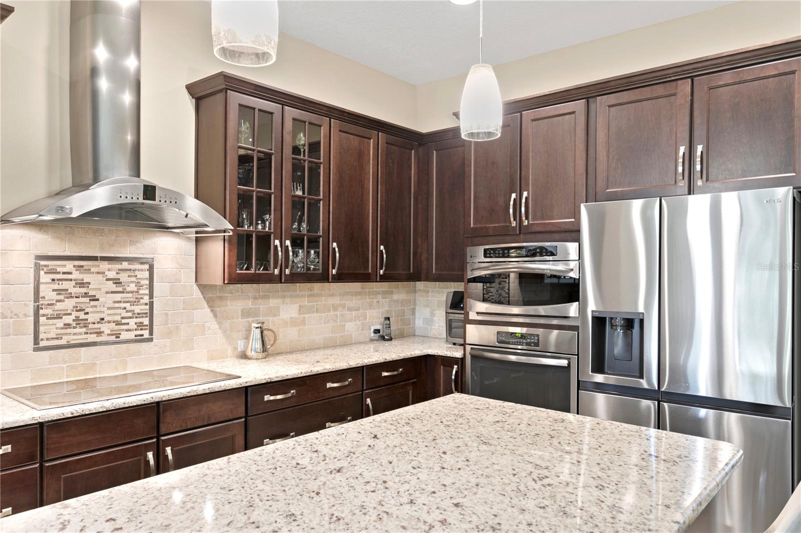 1036 SNELL ISLE BLVD NE