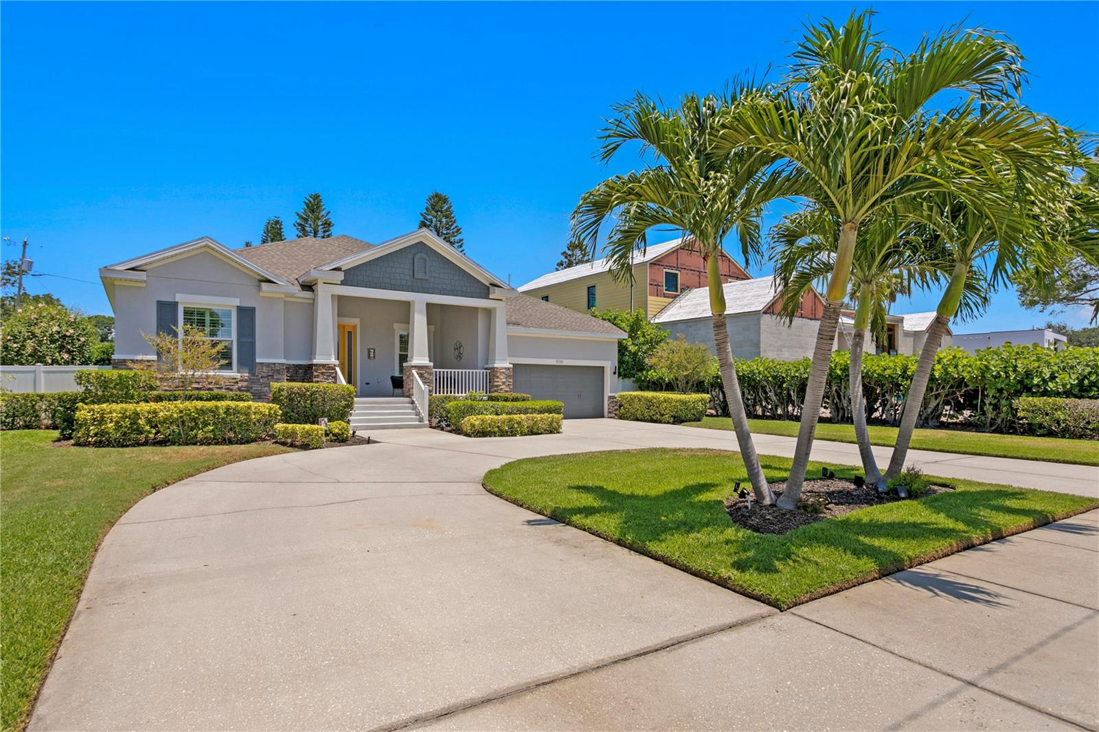 1036 SNELL ISLE BLVD NE