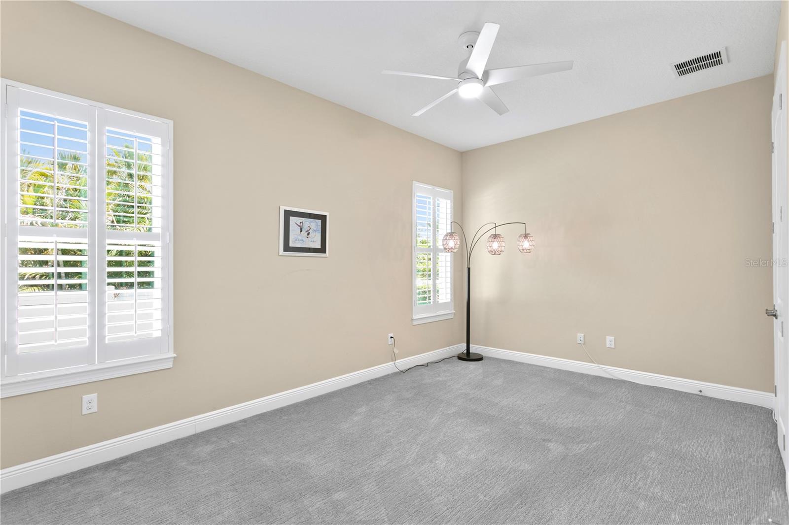 1036 SNELL ISLE BLVD NE