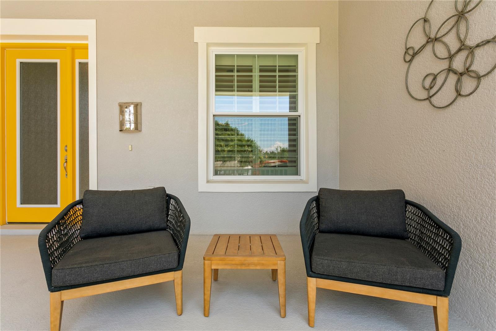 1036 SNELL ISLE BLVD NE