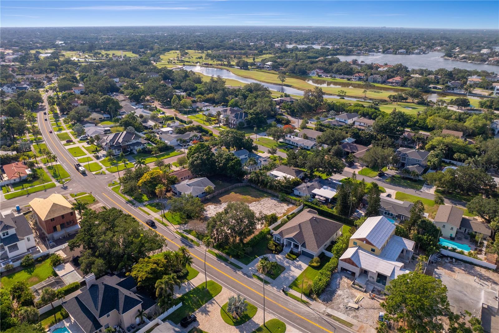 1036 SNELL ISLE BLVD NE