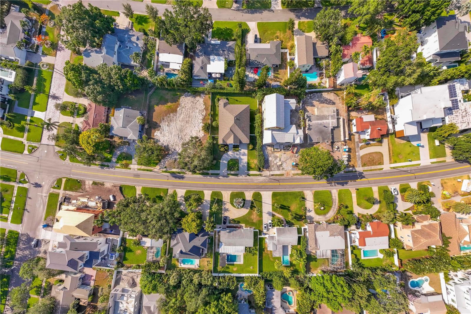 1036 SNELL ISLE BLVD NE