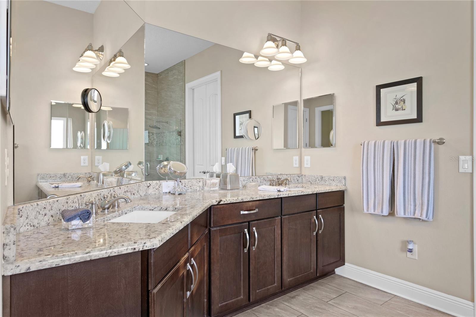 1036 SNELL ISLE BLVD NE