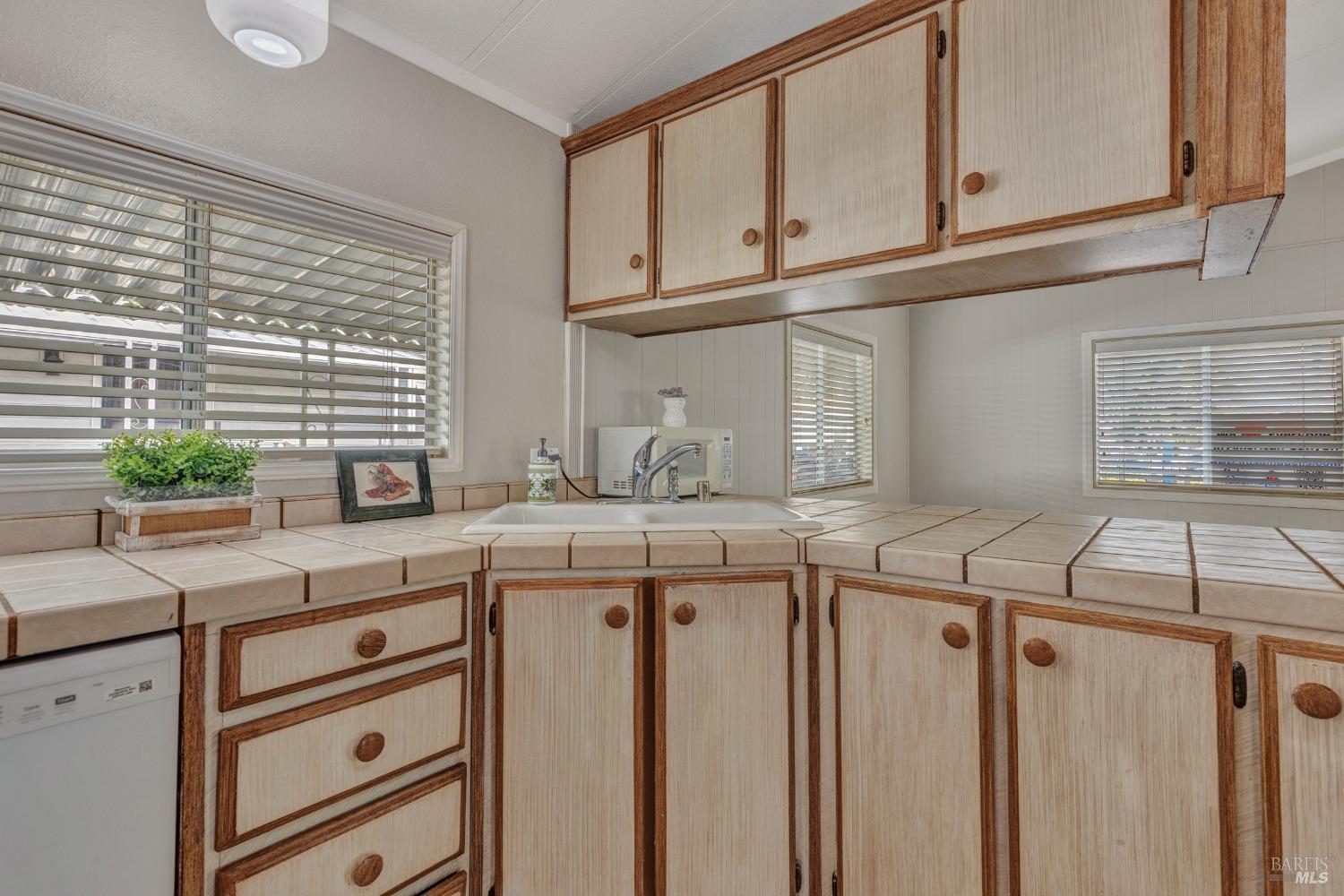 260 American Canyon Road Unit: 18