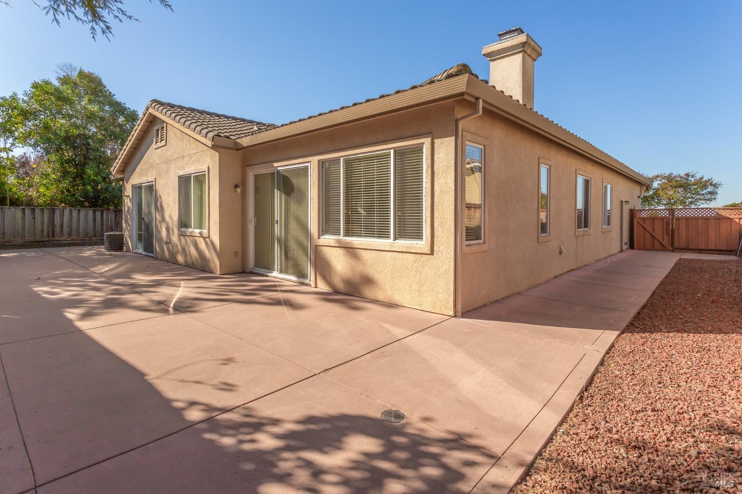 236 Wetlands Edge Rd