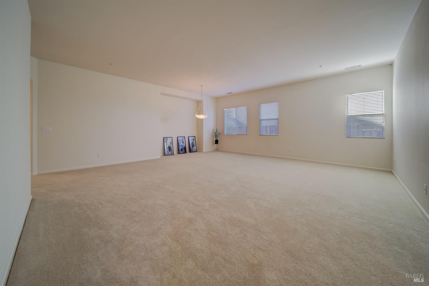 236 Wetlands Edge Rd