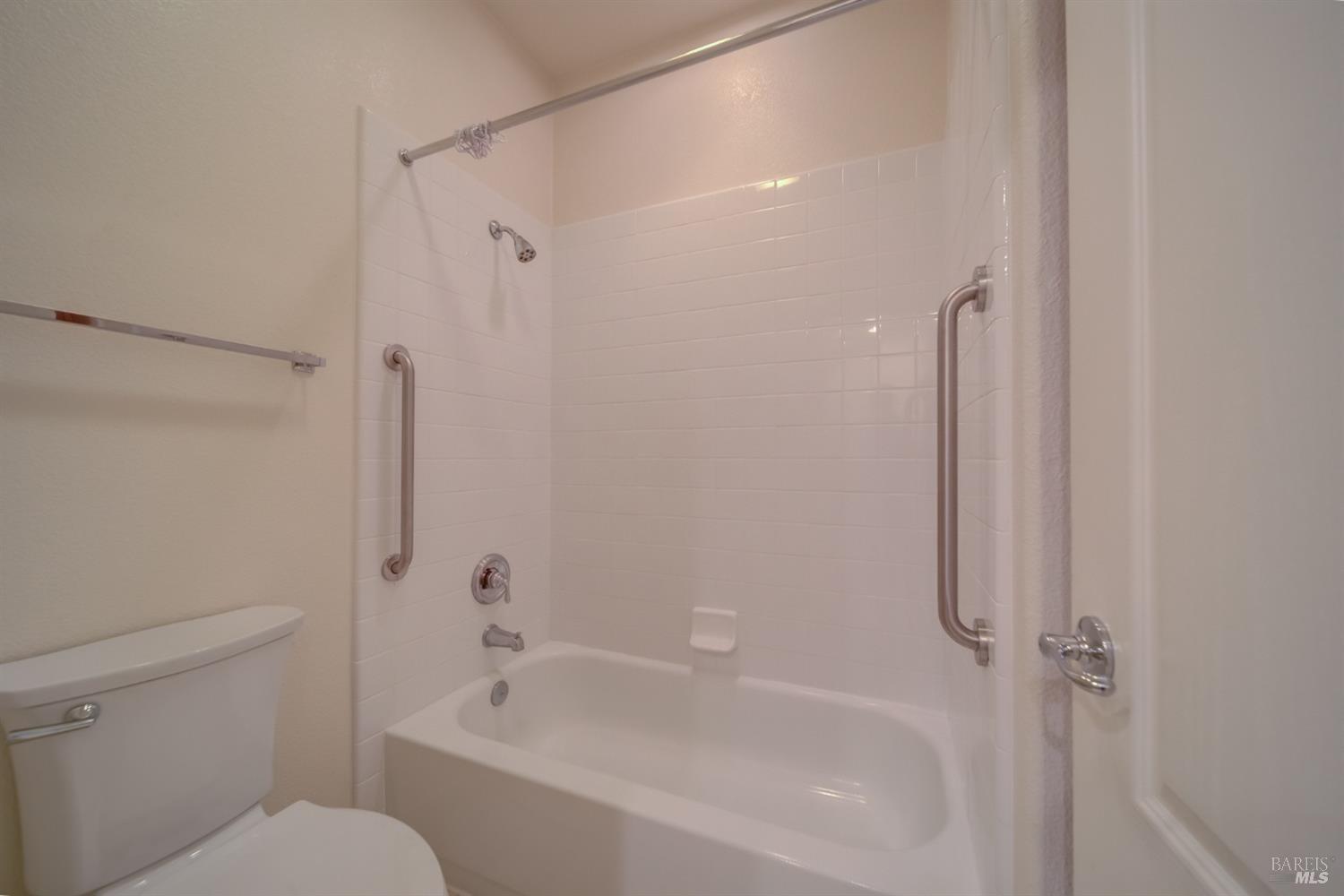 236 Wetlands Edge Rd