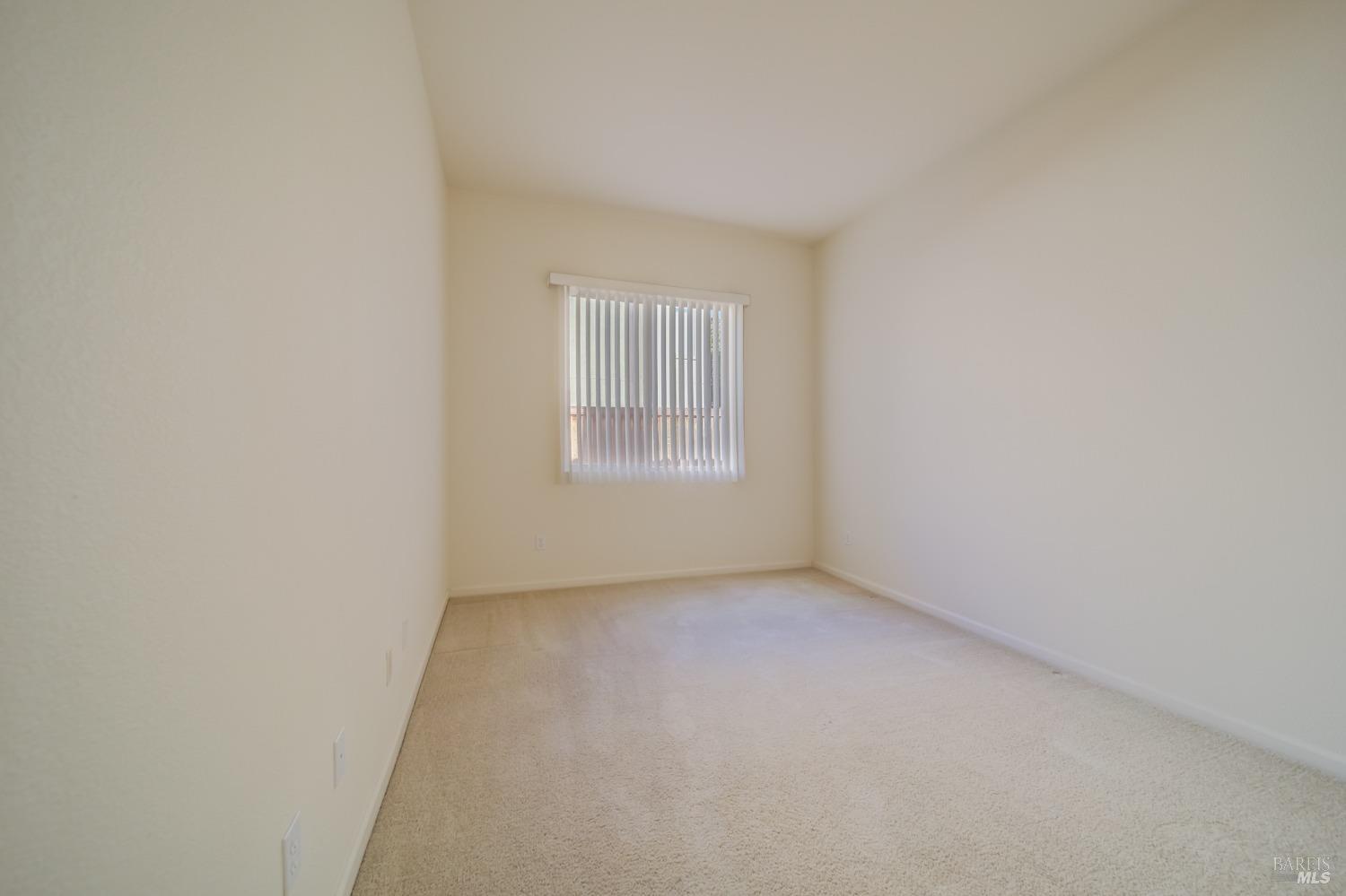 236 Wetlands Edge Rd