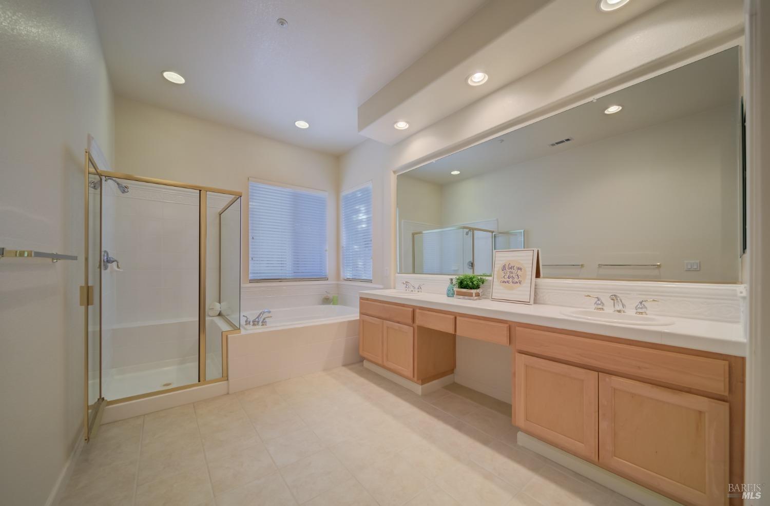 236 Wetlands Edge Rd