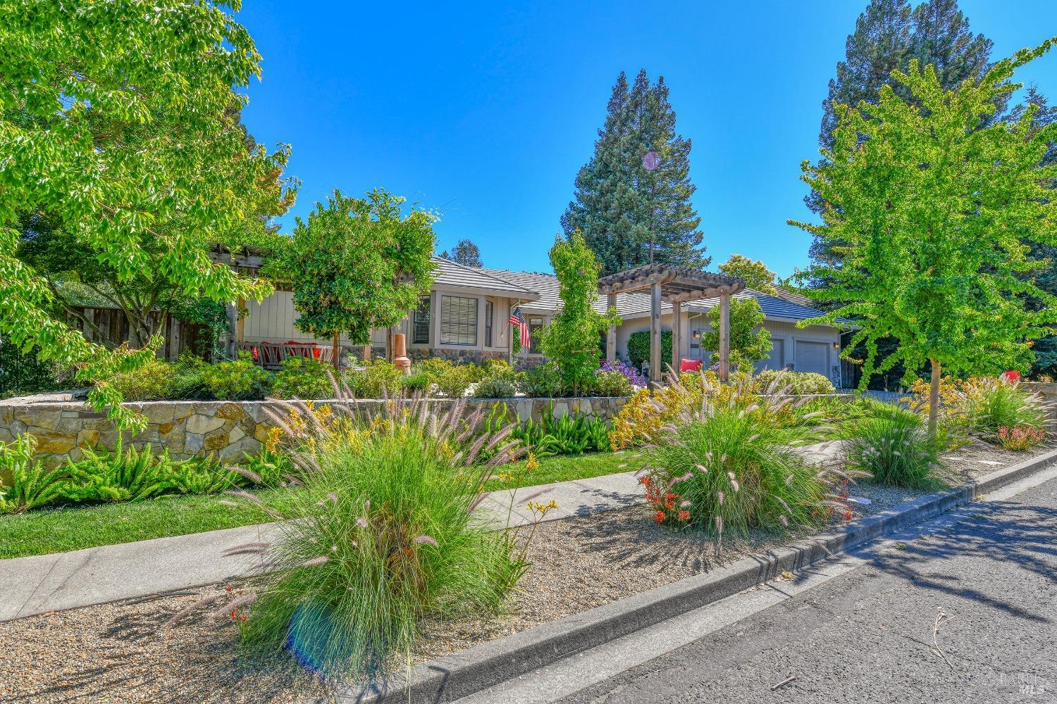 3489 Westminster Way