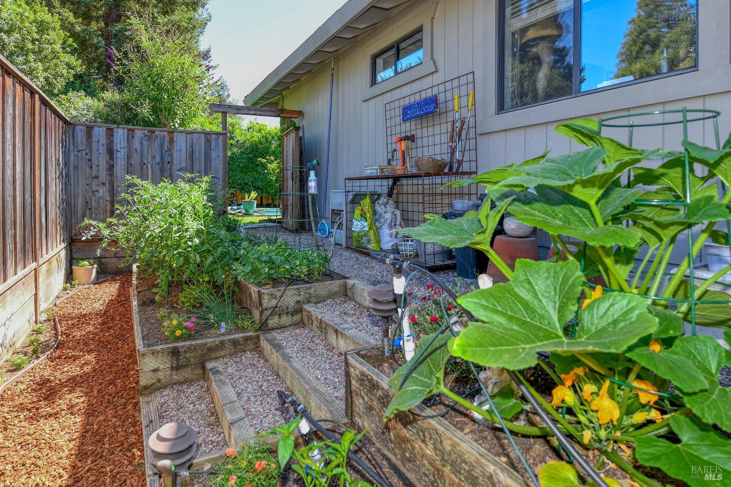 3489 Westminster Way