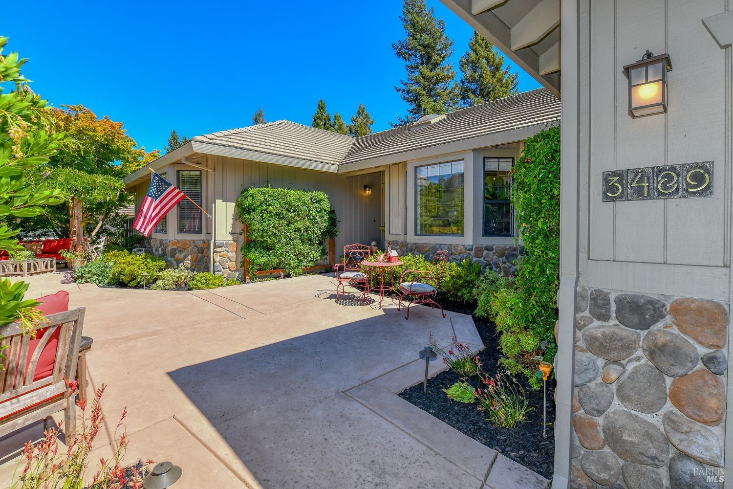 3489 Westminster Way