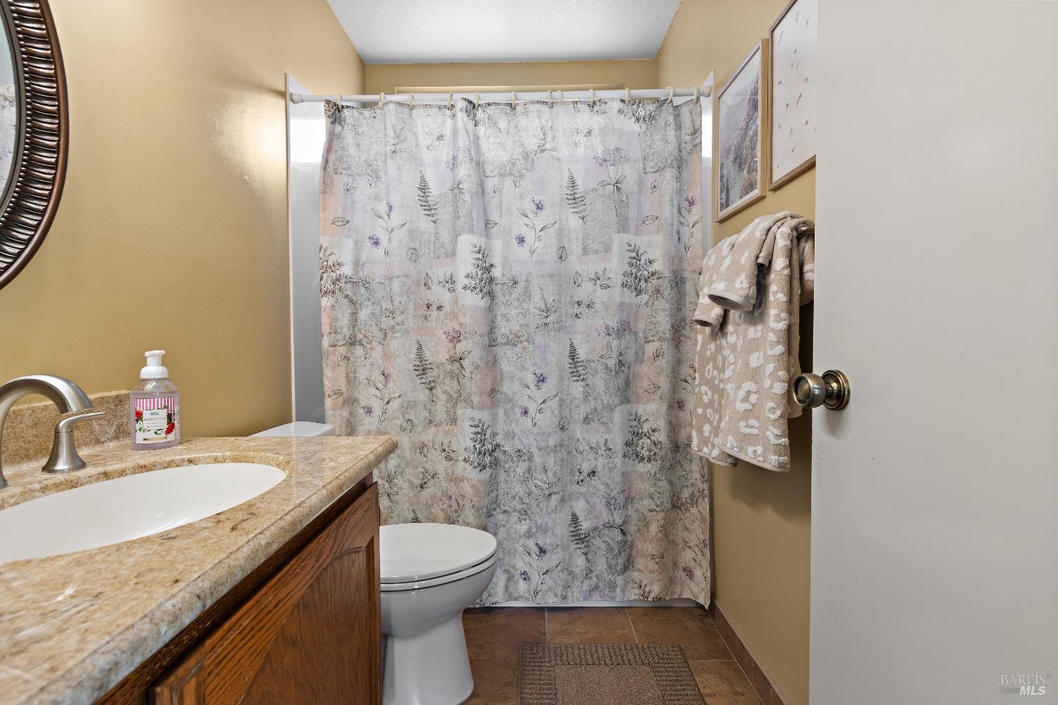 586 Morning Glory Dr