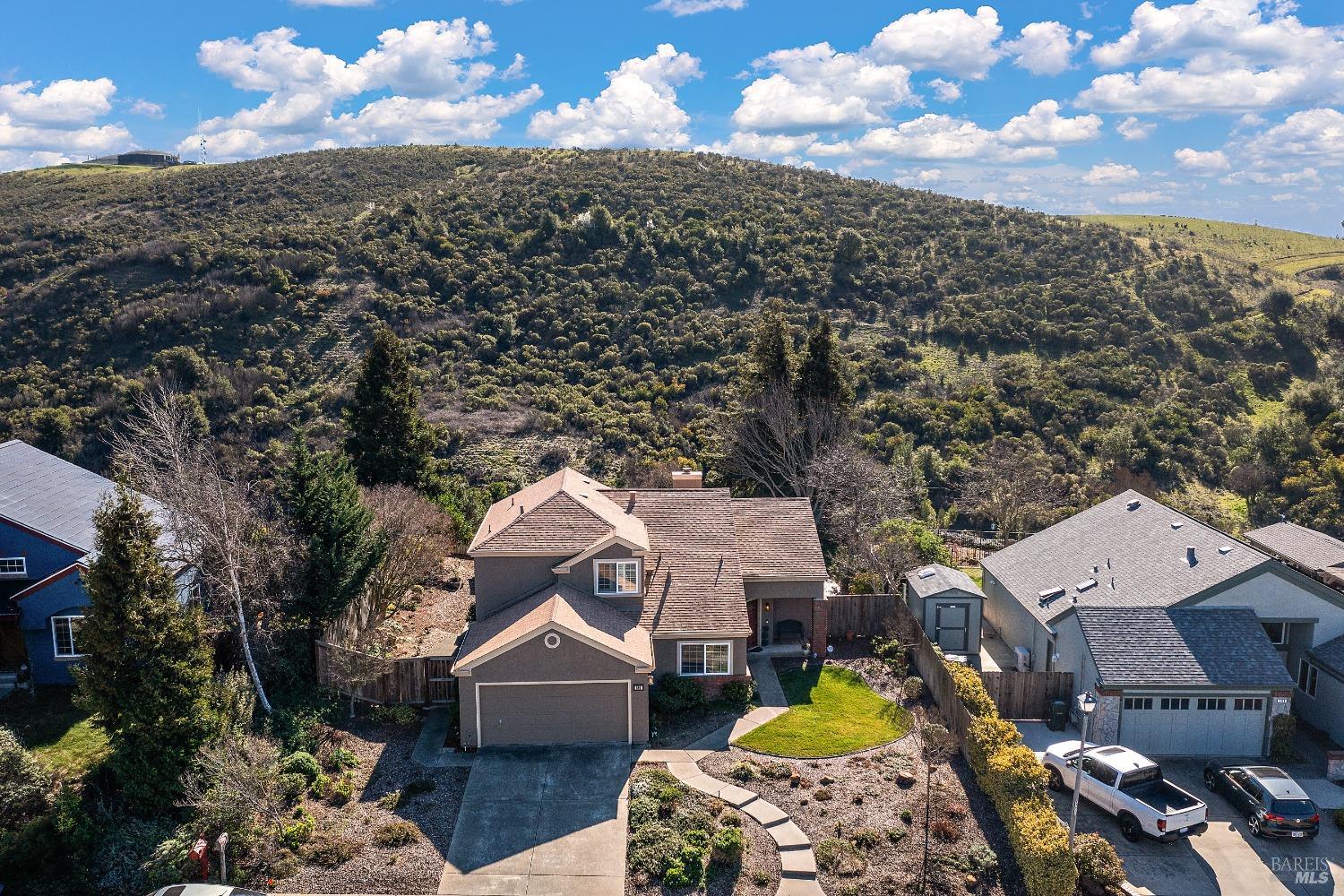 586 Morning Glory Dr