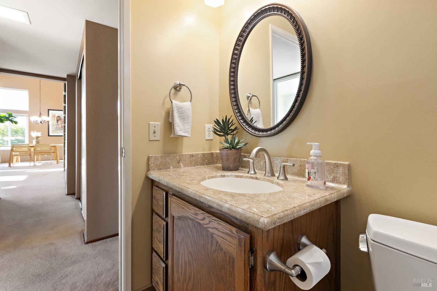 586 Morning Glory Dr