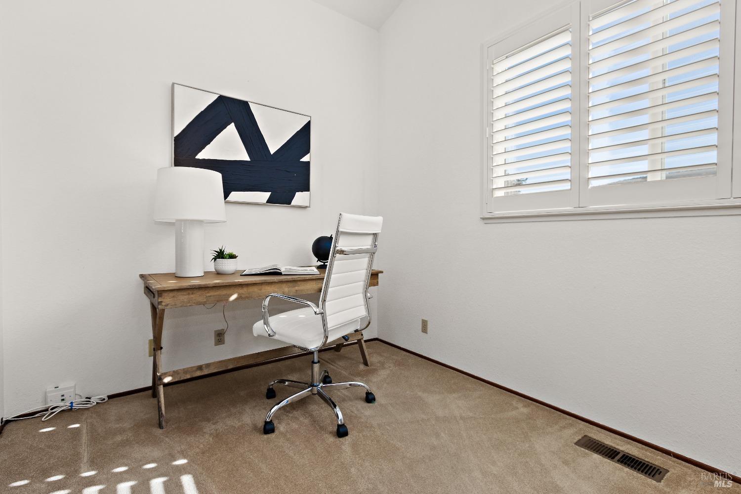 586 Morning Glory Dr