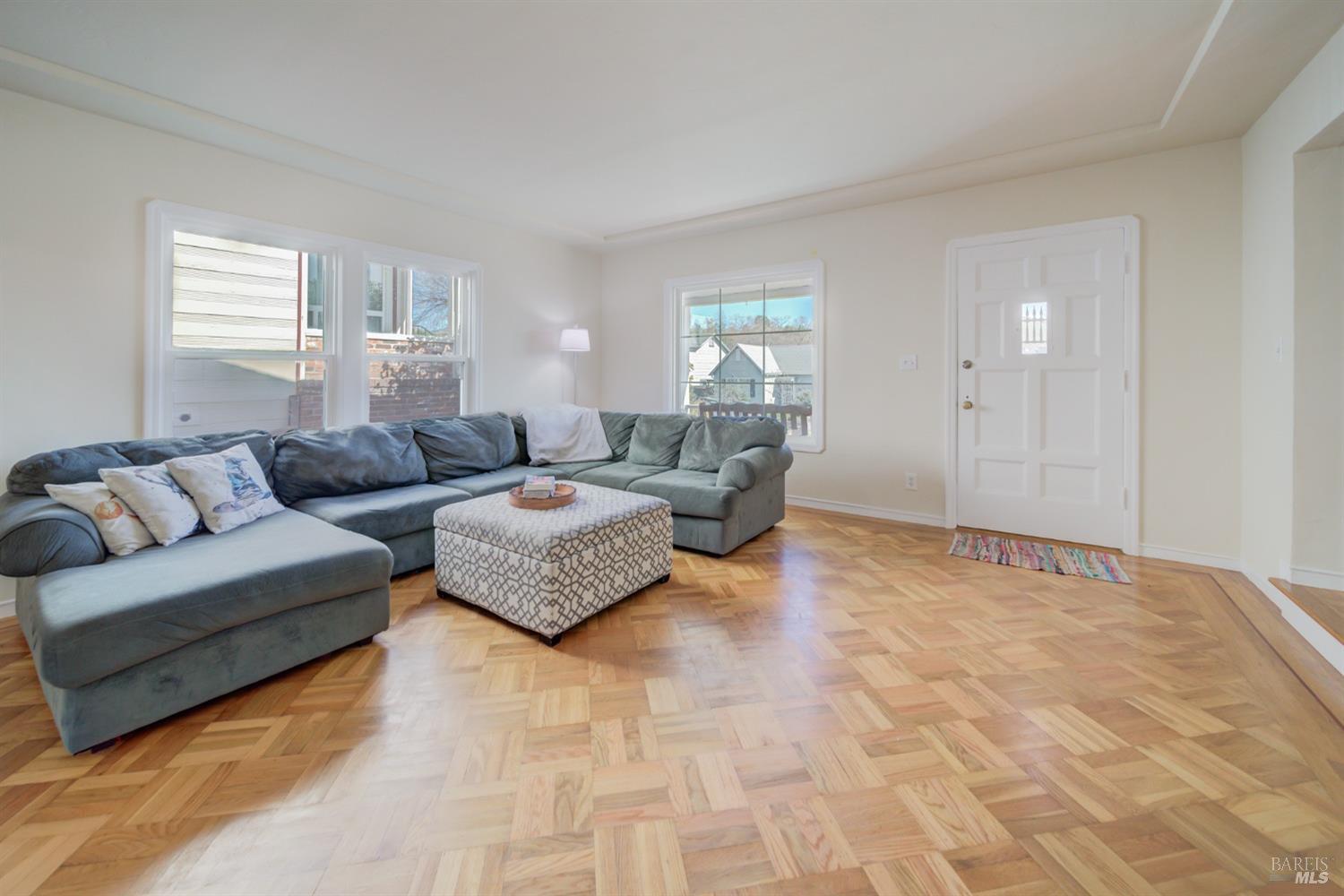 161 Edgemont Ave
