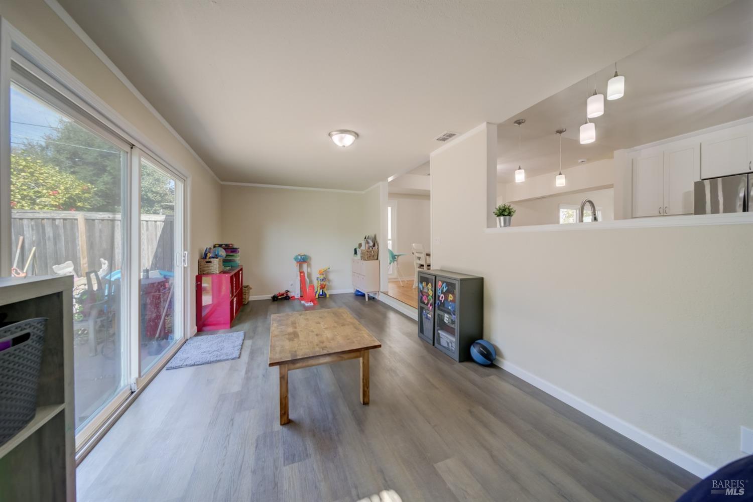 161 Edgemont Ave