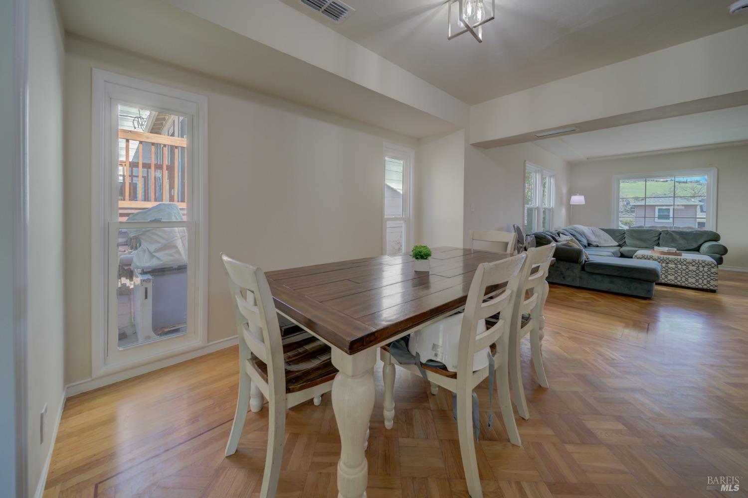 161 Edgemont Ave
