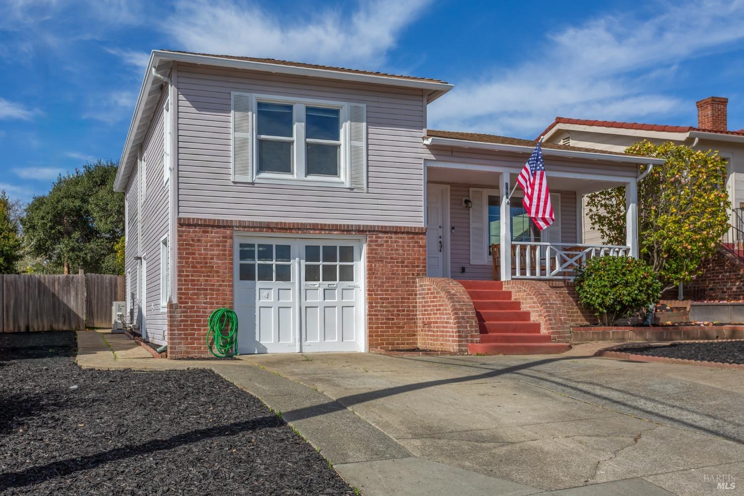 161 Edgemont Ave