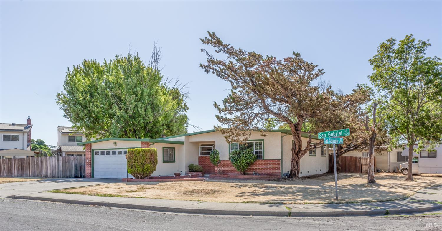 2100 San Gabriel St