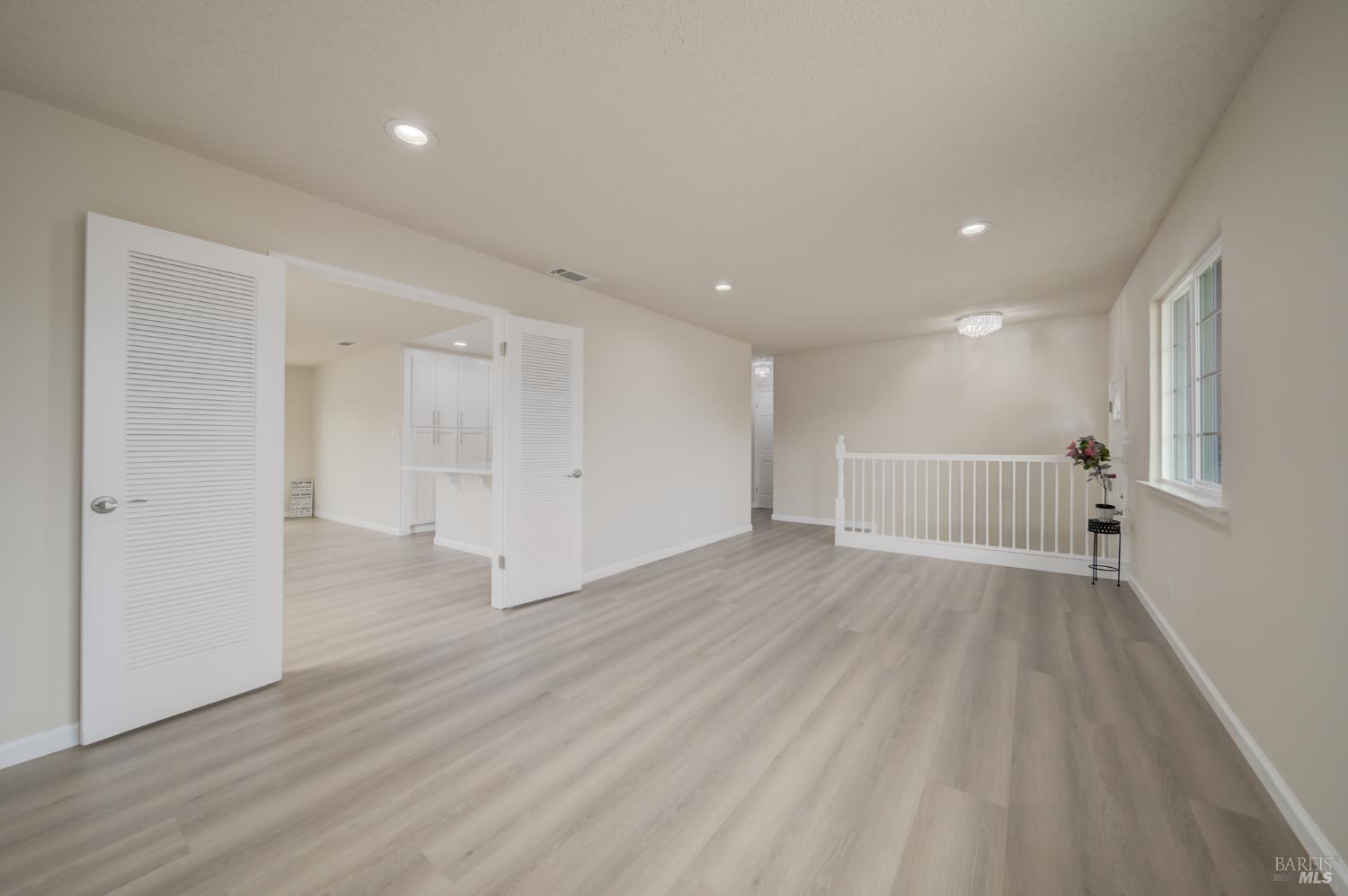 712 Capra Dr