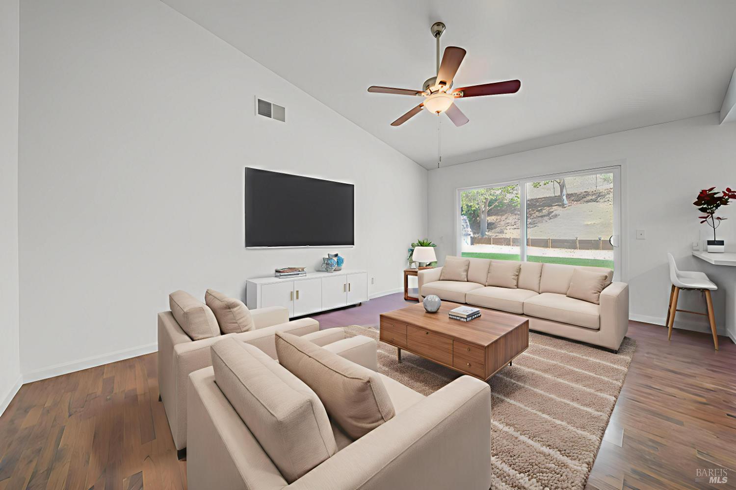 172 Smokey Hills Dr