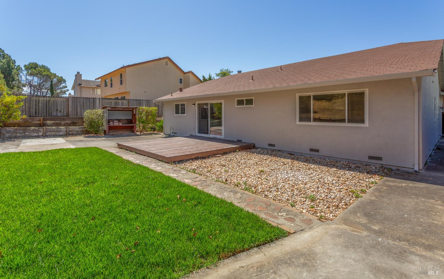 172 Smokey Hills Dr