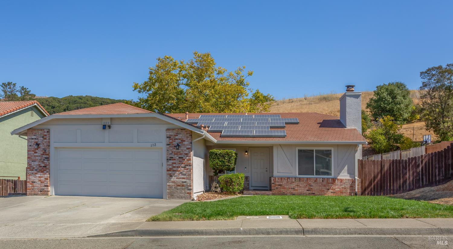 172 Smokey Hills Dr