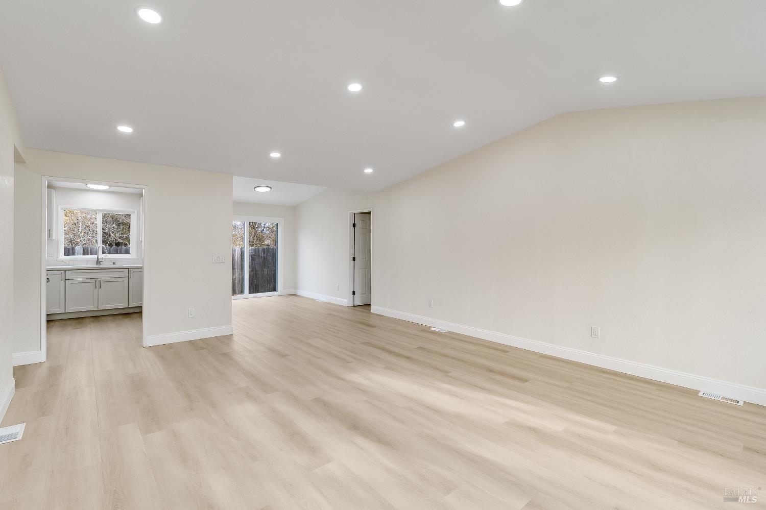 2555 Flosden Road Unit: #8