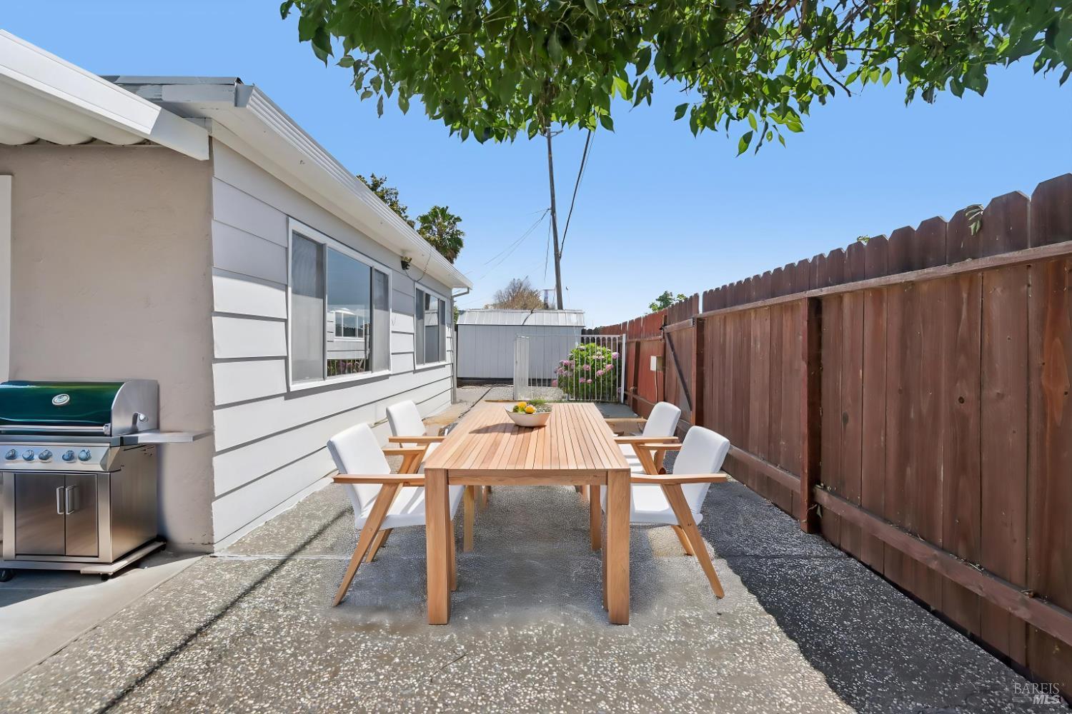 331 E Pacific Avenue
