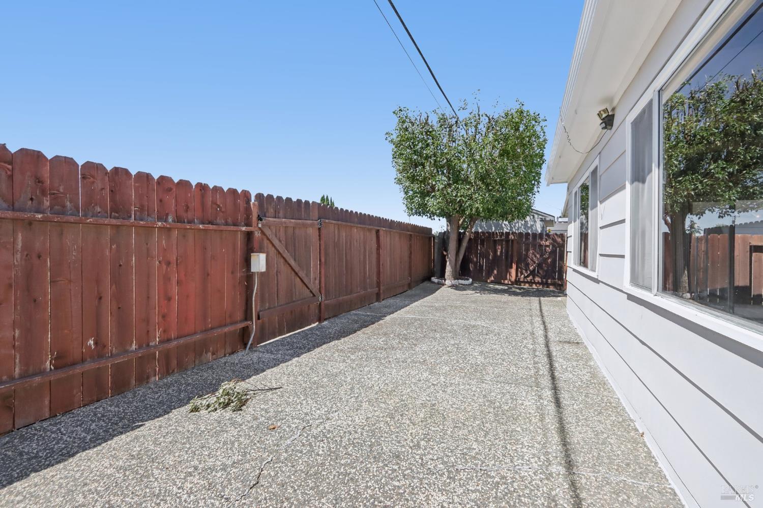 331 E Pacific Avenue