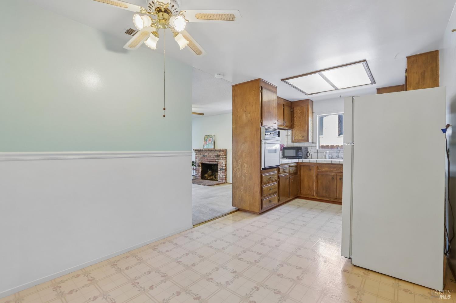 331 E Pacific Avenue