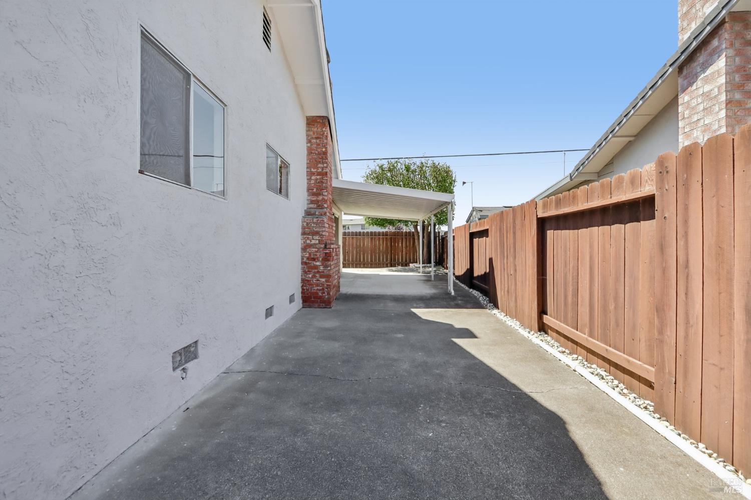331 E Pacific Avenue