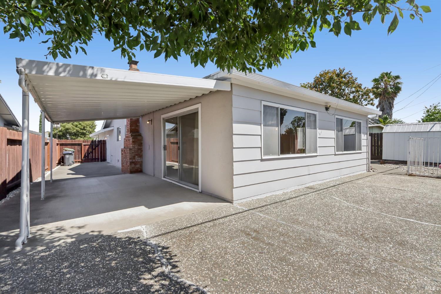 331 E Pacific Avenue