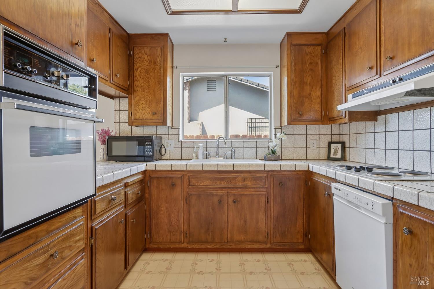 331 E Pacific Avenue